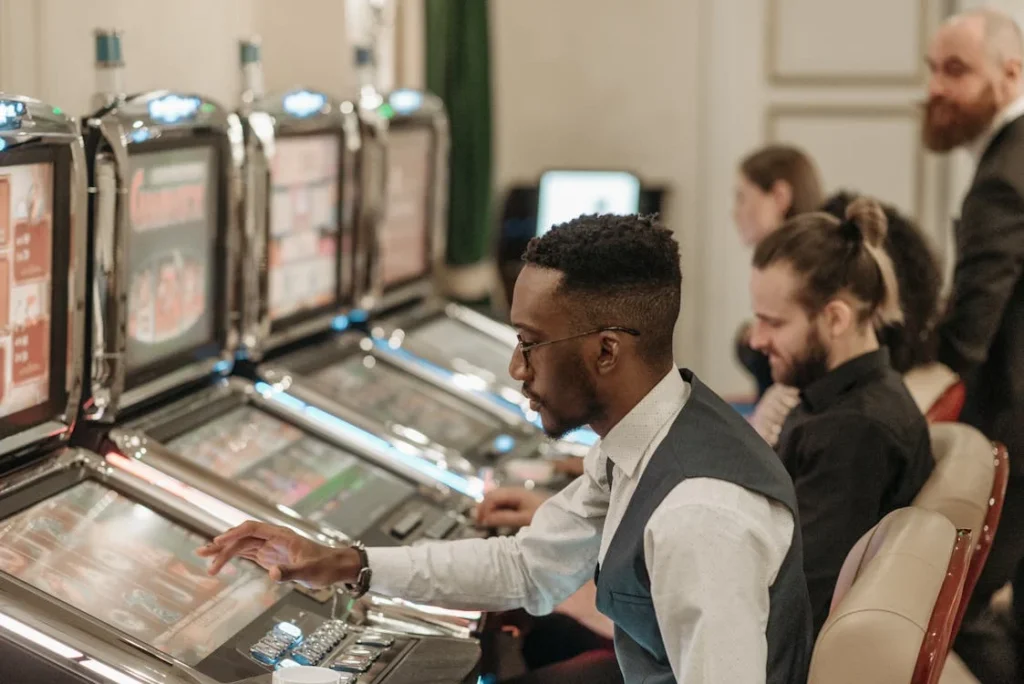 Why Slot Games Remain Popular Among All Player Types